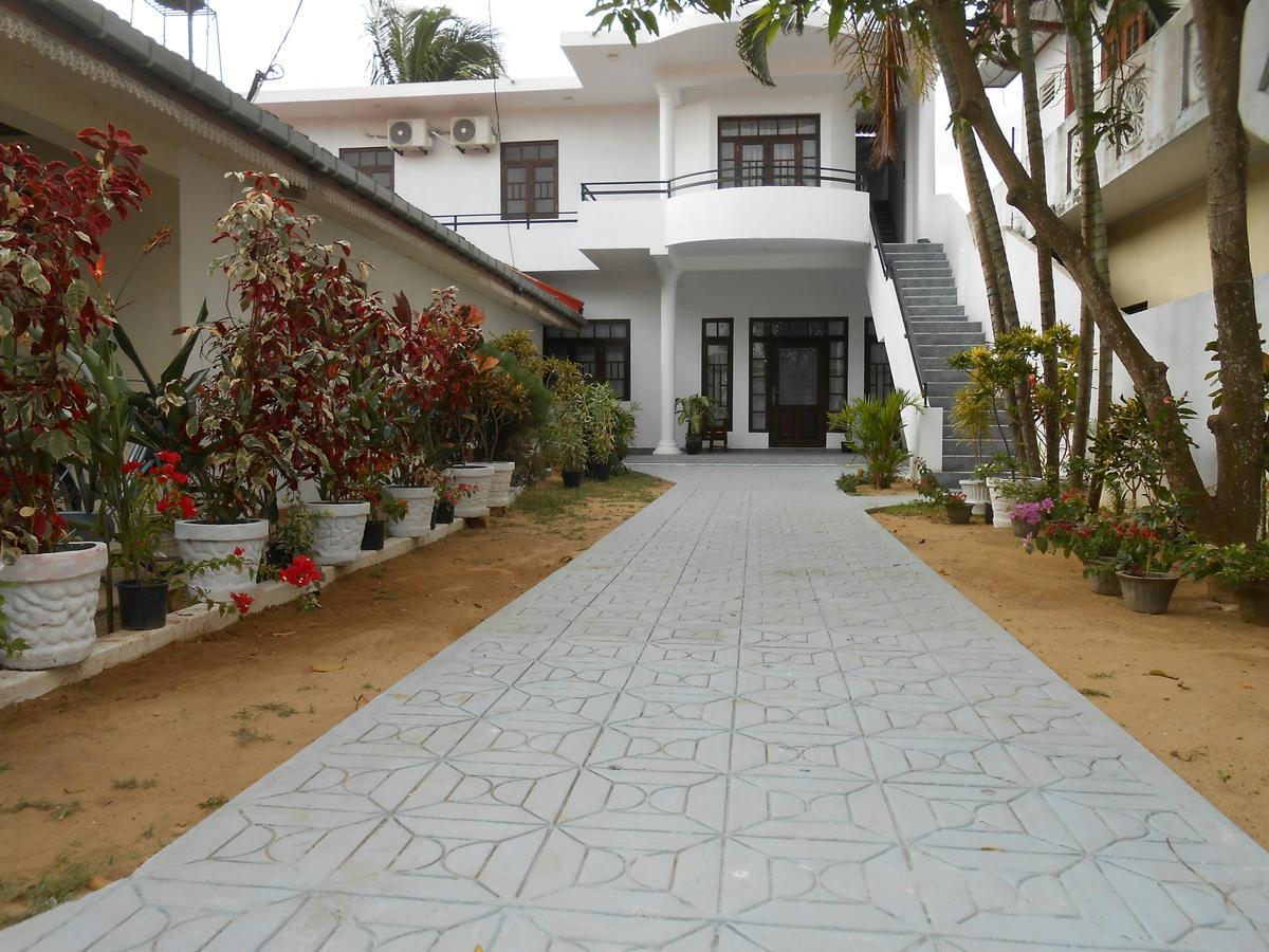 Villa Rodrigo Negombo Buitenkant foto